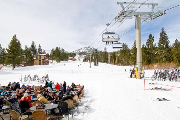 Meadow Ridge Condos By Mammoth Slopes Lodging Mammoth Lakes Exteriör bild